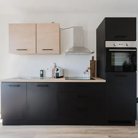 Appartamento 2 Bedroom Penthouse Loft - Whirlpool - Terrasse - Wifi - Zentral - Kueche - Kaffee - Parkhaus