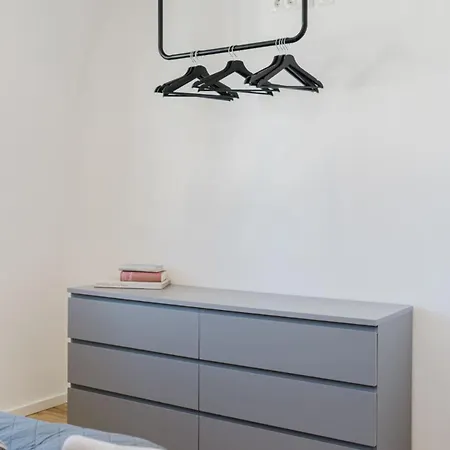 2 Bedroom Penthouse Loft - Whirlpool - Terrasse - Wifi - Zentral - Kueche - Kaffee - Parkhaus Apartman Wiesbaden