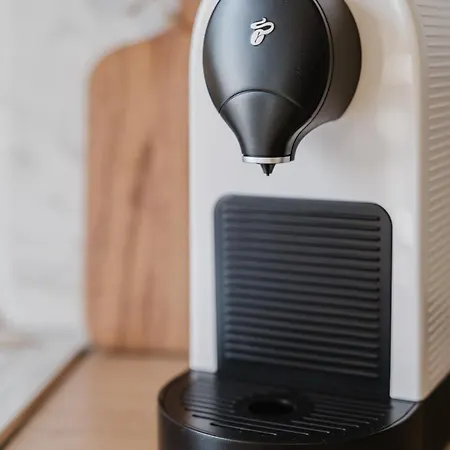 2 Bedroom Penthouse Loft - Whirlpool - Terrasse - Wifi - Zentral - Kueche - Kaffee - Parkhaus Apartment